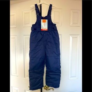 Cat & Jack Snow Bibs. NWT
